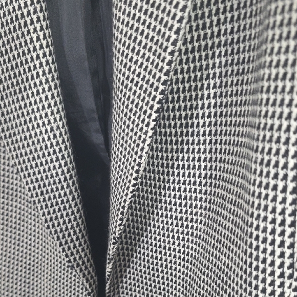 Harve Benard Houndstooth Wool Blazer - Picture 3 of 5